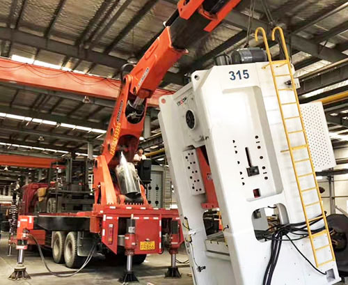 东西湖提升工作效率，选择优质折臂吊租赁服务