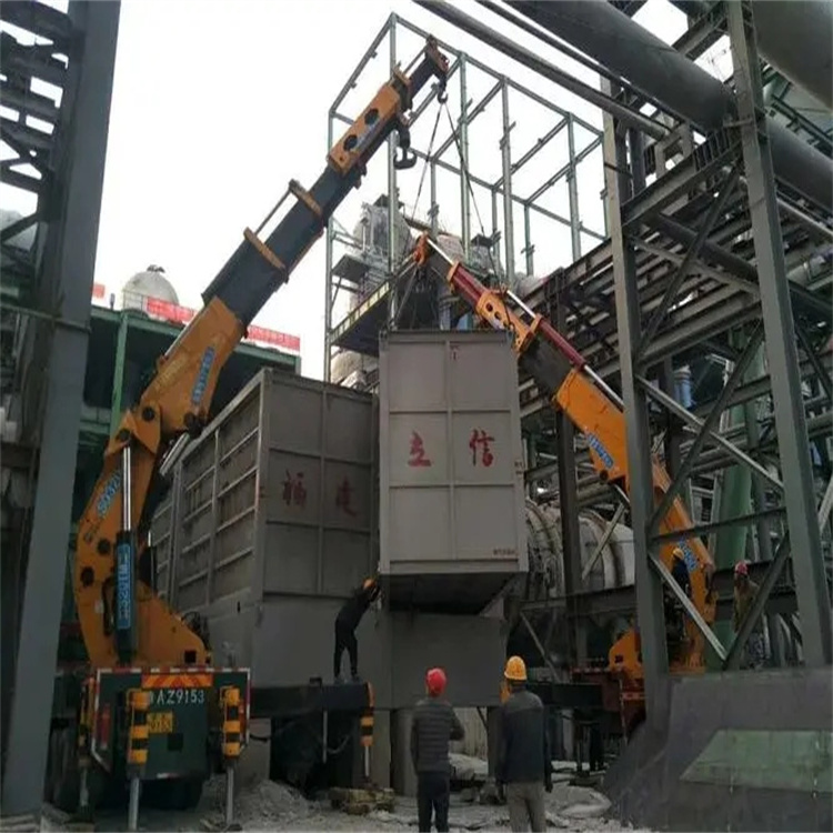 东西湖折臂吊车租赁电话